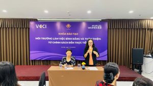 Read more about the article Khóa đào tạo với chủ đề “Môi trường làm việc bình đẳng và thân thiện: Từ chính sách đến thực tiễn” đã diễn ra vào ngày 01/10 tại TP.HCM và ngày 11/10/2024 tại Hà Nội