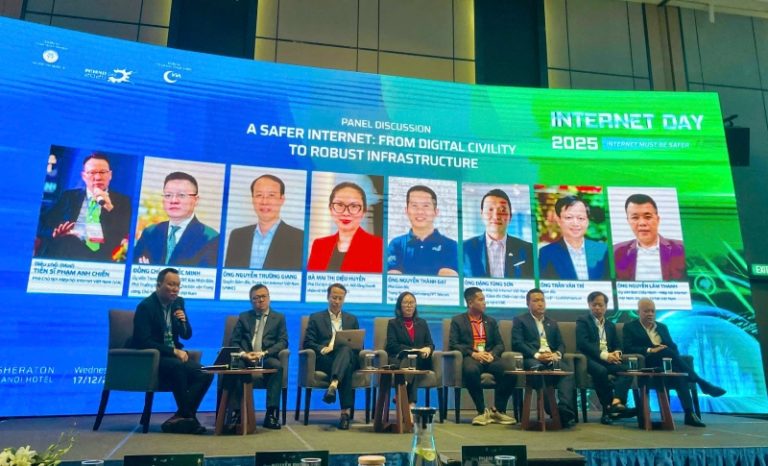 Read more about the article Hội đồng Doanh nhân nữ Việt Nam chia sẻ tại Internet day 2025