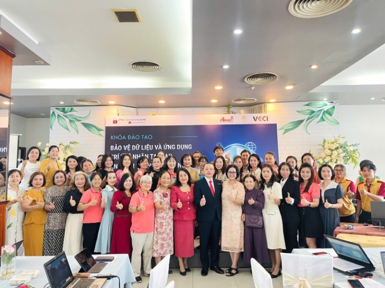 Read more about the article Khóa đào tạo “Bảo vệ dữ liệu và Ứng dụng trí tuệ nhân tạo (AI) an toàn trong doanh nghiệp” ngày 19/12/2025 tại An Giang