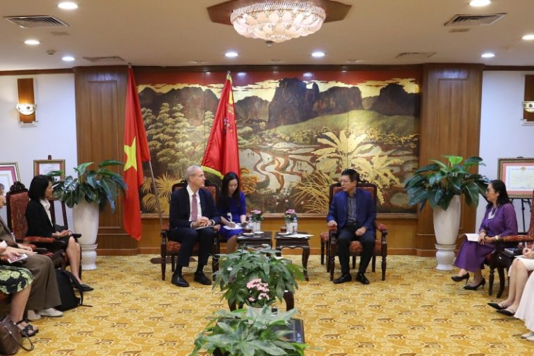 Read more about the article VCCI và Quỹ Châu Á hỗ trợ doanh nghiệp tiếp cận thị trường và phát triển bền vững